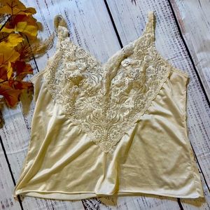 Vintage 1990’s Ivory Vanity Fair Camisole Size 40